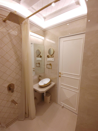 Bathroom 3, Anant Palace, Thane