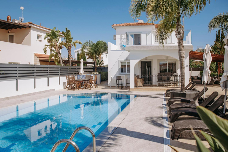 Sport & Beauty 2, Sunset Villa private complex heated pool