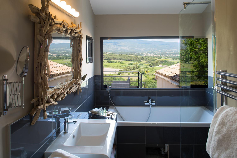 Bathroom 4, Hotel La Maison de Crillon, Vaucluse