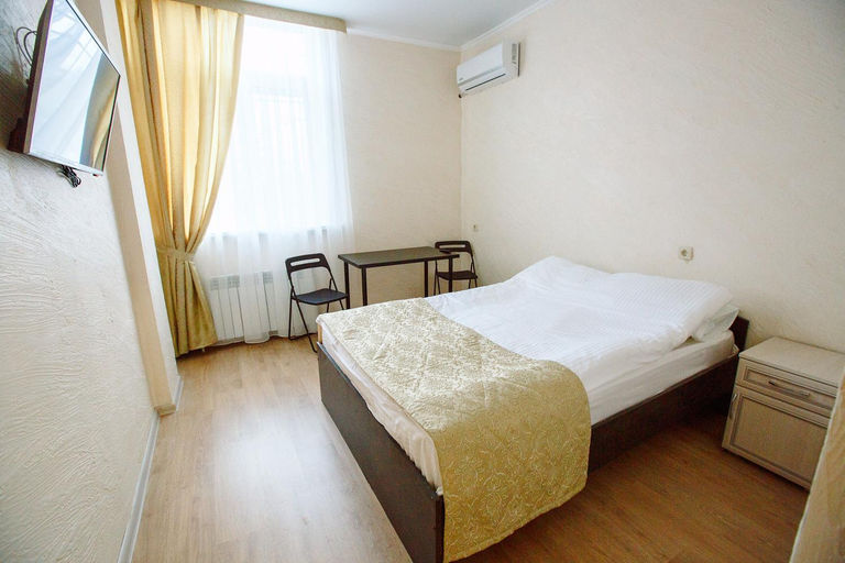 Others 3, Hotel Labirint, Krasnodar gorsovet