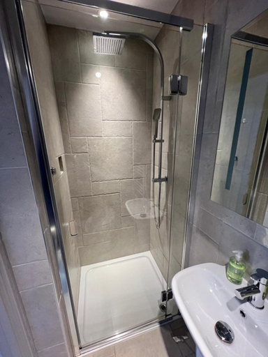 Bathroom 3, St Tudy Inn, Cornwall