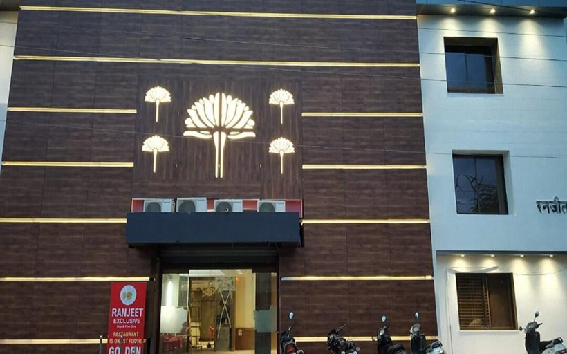 Others 5, HOTEL RANJEET, Akola
