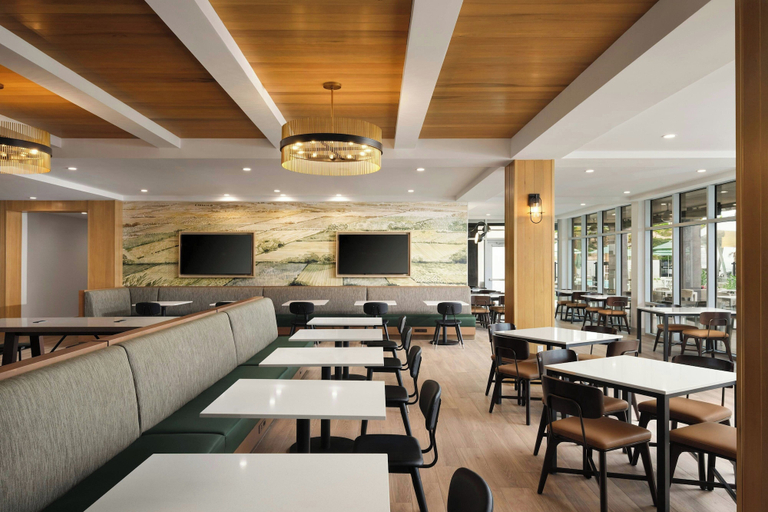 Food & Drinks 5, TownePlace Suites by Marriott Ventura Oxnard, Ventura