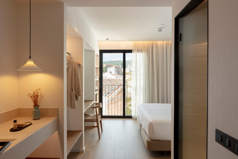 Bedroom 4, Elisabeth By the Sea, Girona