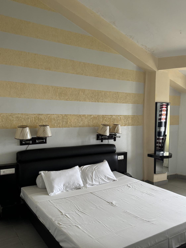 Others 5, Hotel magicland dakar, Dakar