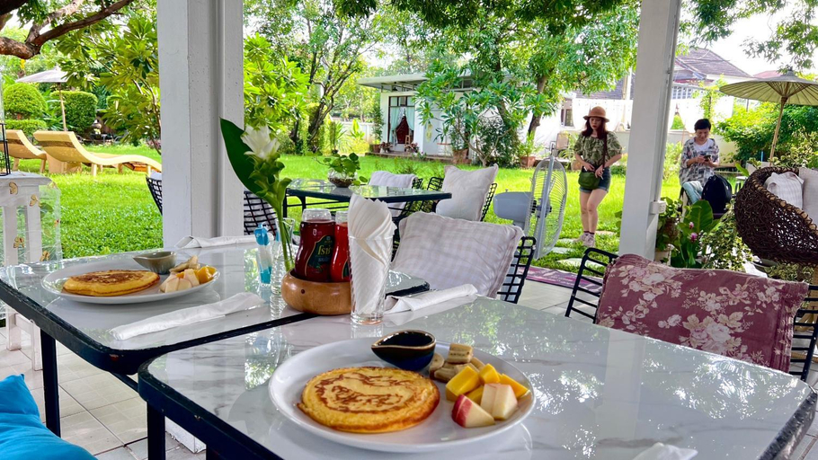 Food & Drinks 4, UDEE Cozy Hotel, Muang Chiang Mai