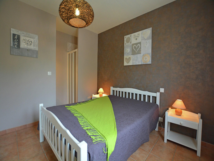 Bedroom 2, Comfortable villa with swimming pool, Gard