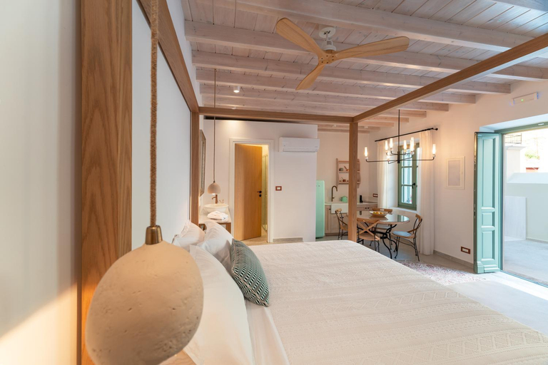 Others 4, Nisomar Suites, South Aegean