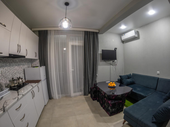 Others 3, Emma's Guest house, Batumi