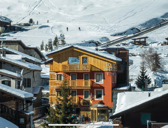 Exterior & Views 2, Piccolo Tibet, Sondrio
