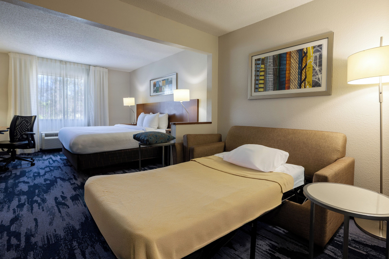 Bedroom 3, Fairfield Inn by Marriott Dothan, Houston