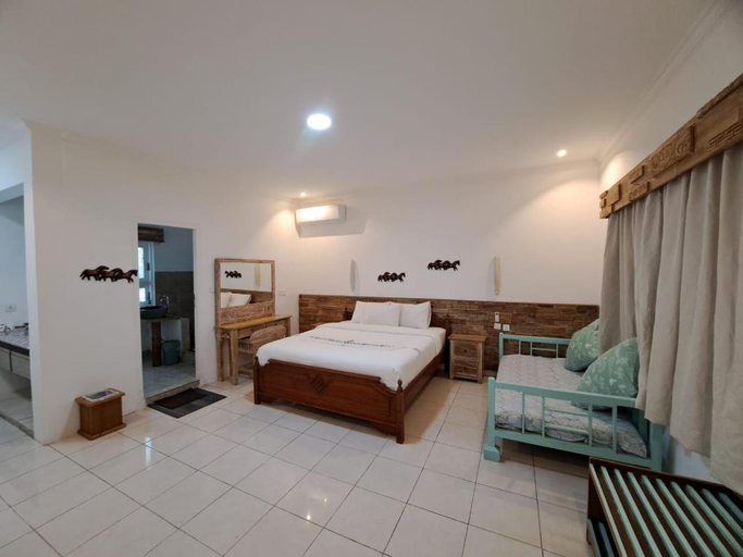 Others 5, Lavender Star House , Badung