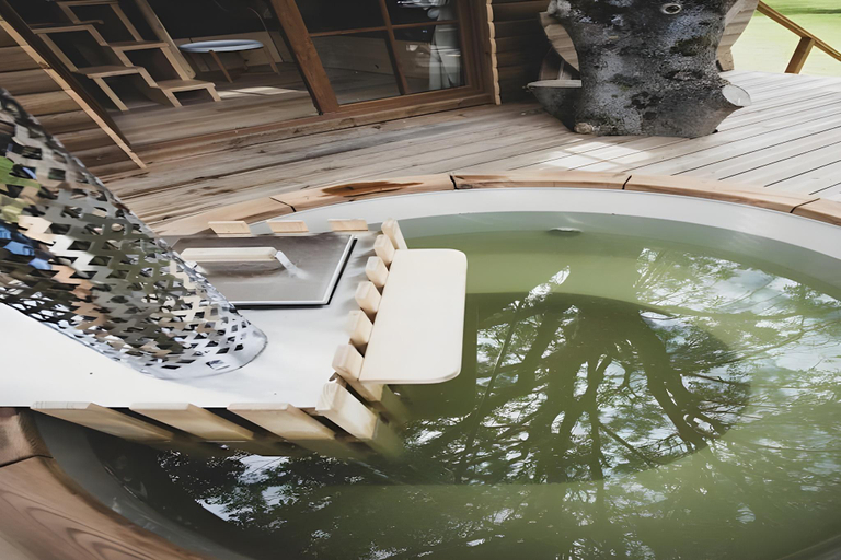 Sport & Beauty 4, Romantic Woodland Chalet, Luxembourg
