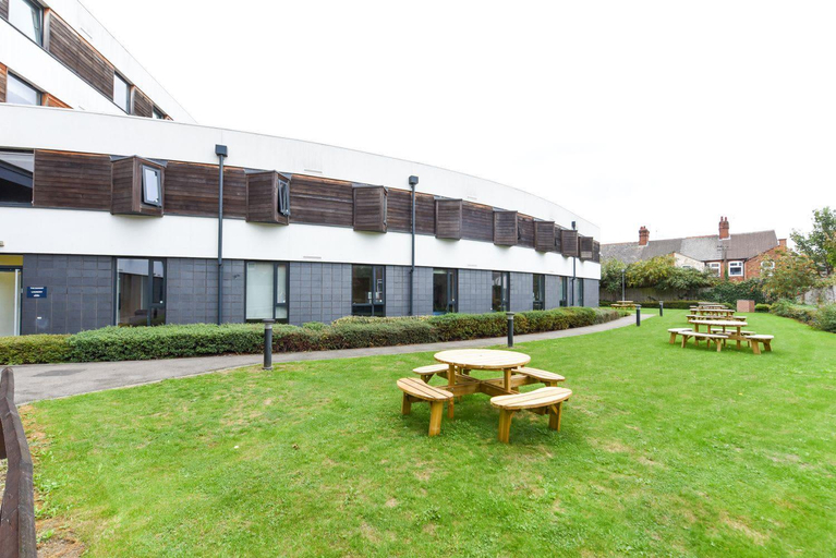 Exterior & Views 2, Chic Studios at The Summit - Campus Accommodation, Leicester