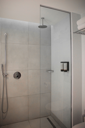 Bathroom 4, Le Grand Hôtel Grenoble, BW Premier Collection by Best Western, Isère