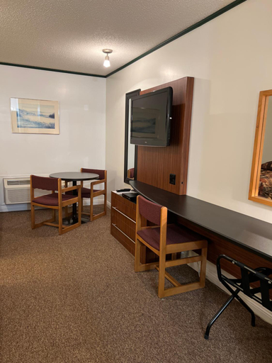 Others 5, Coast Whitecourt Hotel, Division No. 13