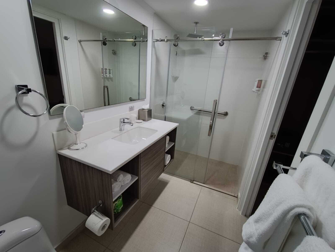 Bathroom 5, Aruba Boutique & Art Hotel, Adults Only