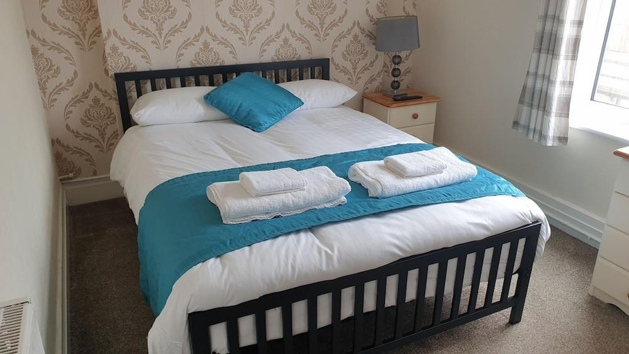 Bedroom 2, HOTEL242, Blackpool