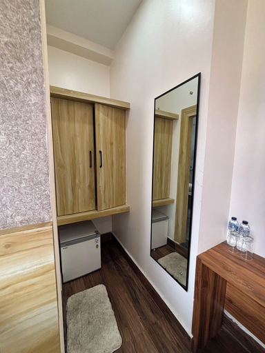 Bathroom 4, Dolphin club and Resort, Barabanki