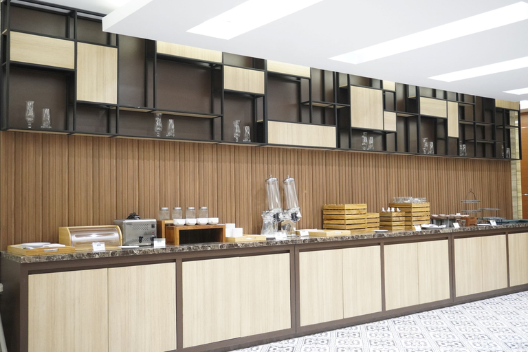 Others 4, Front One Hotel Papua Lestari, Mimika