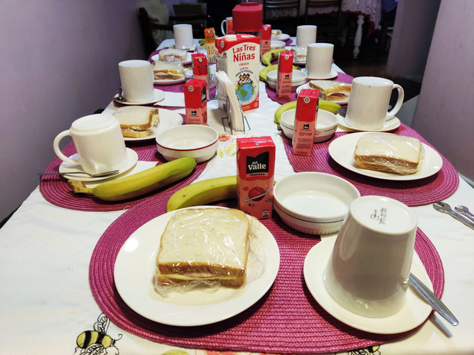 Food & Drinks, Hostal Bulnes, Magallanes