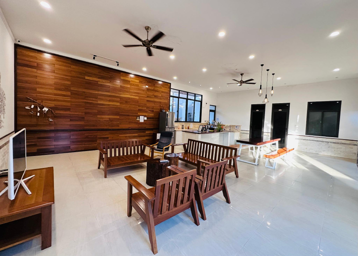 Food & Drinks 4, The Stay Home Pleiku, Pleiku