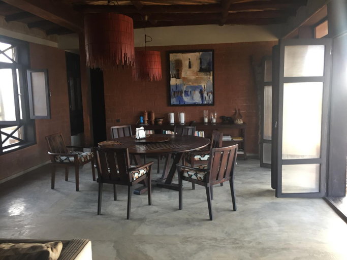 Food & Drinks 5, La Maison Bleue Lomé, Golfe (incl Lomé)