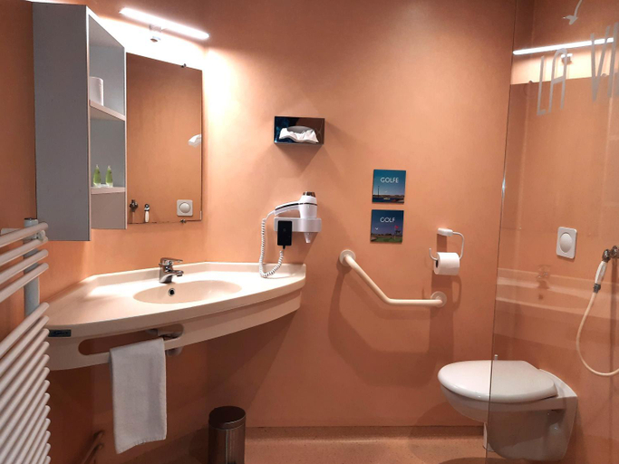 Bathroom, La Villa des Golf.e.s, Morbihan
