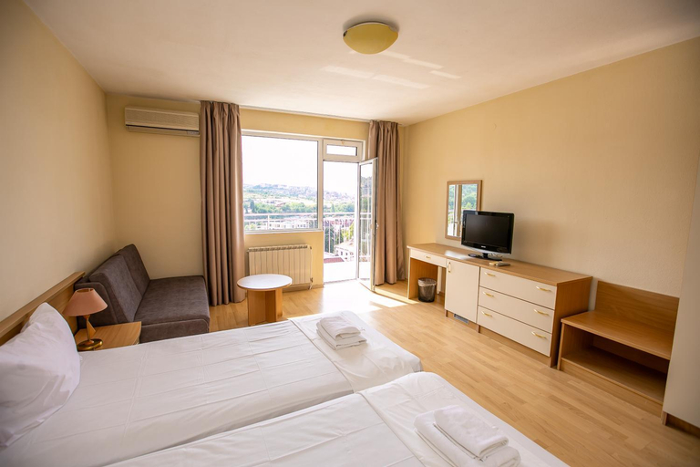 Bedroom 2, Hotel Astra, Sandanski