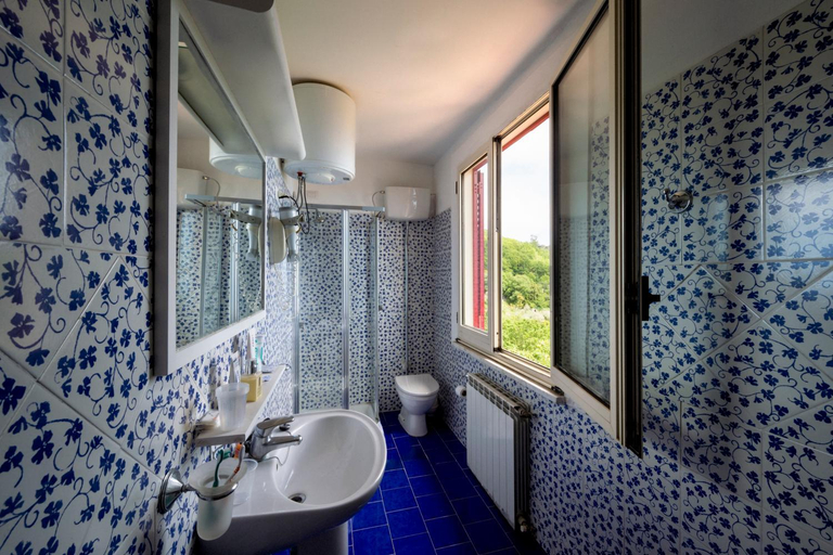 Bathroom 3, Agriturismo Fattoria Terranova, Napoli