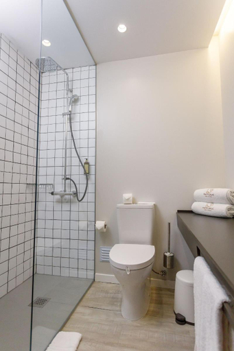 Bathroom 3, Sport Hotel Gym + SPA, Covilhã