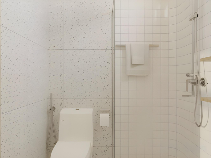 Bathroom 4, In Urban, District 2