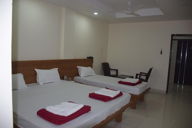4, Shrinivas Lodge, Dharwad