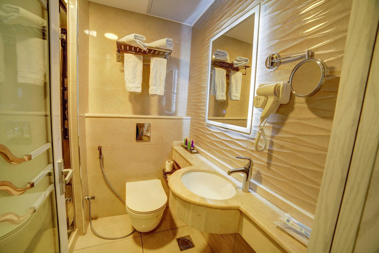 Bathroom 2, Laverda Hotel, Aqaba