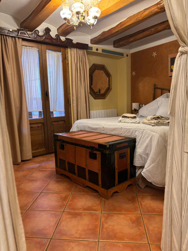 Bedroom 3, Hotel Casa de la Fuente, Teruel