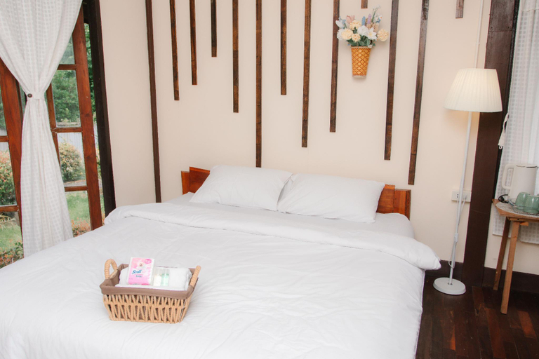 Bedroom 2, The woodshed Village, Mae Rim