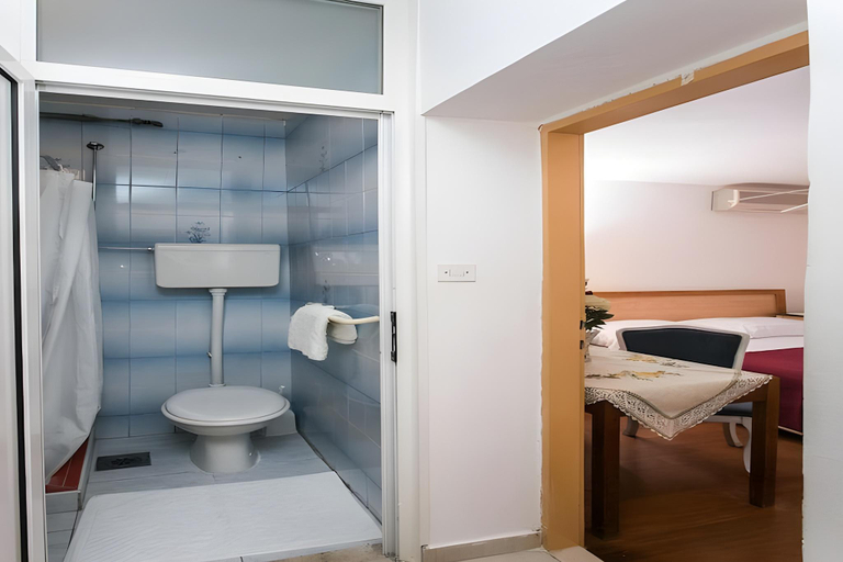 Bathroom 4, Guest House Kusalo - Standard Double Room with Patio Soba 6, Dubrovnik