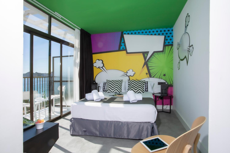 Bedroom 3, Casual Pop Art Benidorm, Alicante