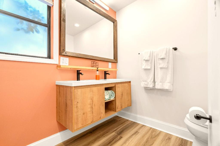 Bathroom 3, Boutique Beach Retreat, Pinellas