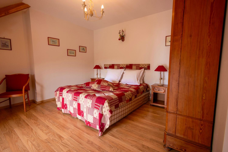 Bedroom 5, La Ferme de Marpalu, Loir-et-Cher