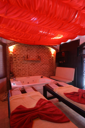 Bedroom 4, Belkon Hotel, Serik
