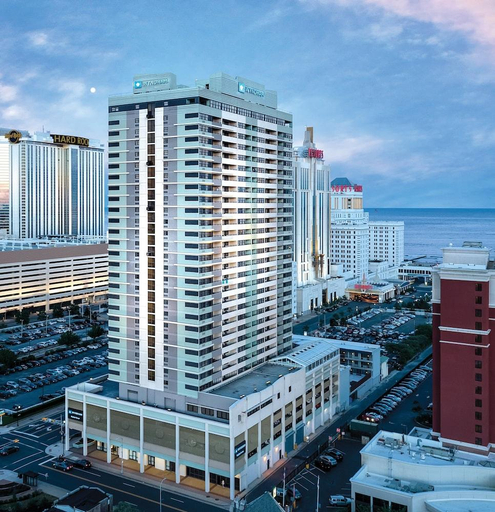 Exterior & Views 1, Skyline Tower by ResortShare, Atlantic