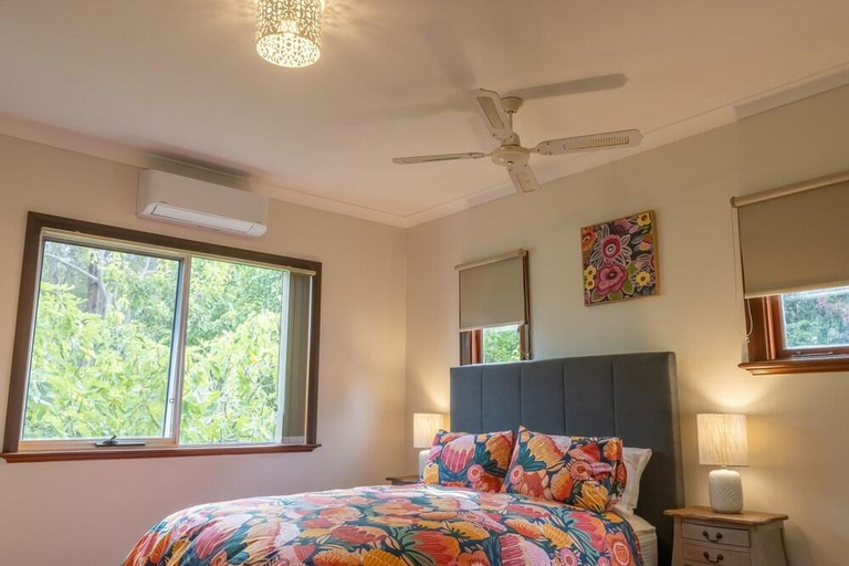 Bedroom 3, Serenity House Pemberton, Manjimup