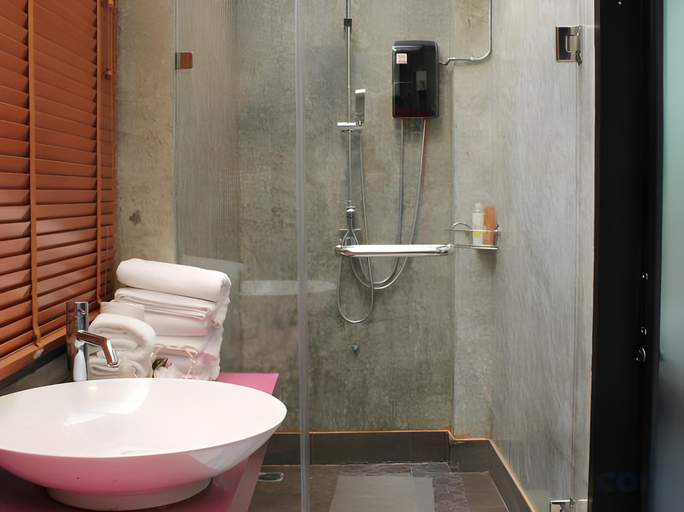 Bathroom 3, Villa Thapae, Muang Chiang Mai