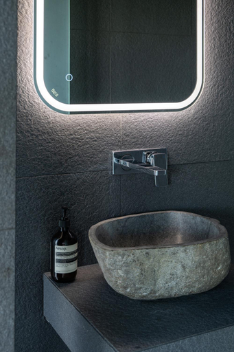 Bathroom 2, Sheruta 108 , K. Mae On