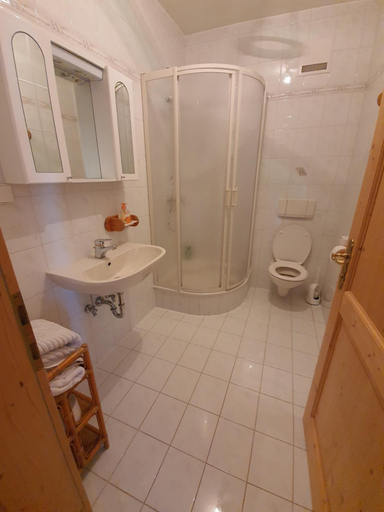 Bathroom 3, Gasthof Zum Wallner, Jennersdorf