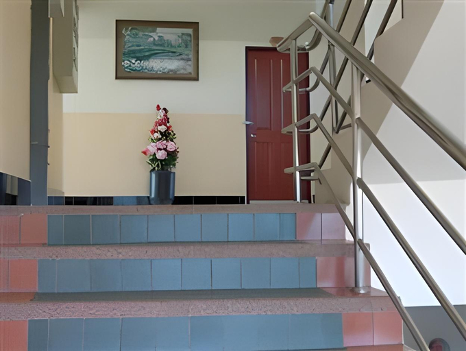 Others 4, Porn 2 Hotel, Muang Khon Kaen