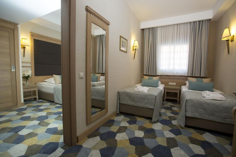 Bedroom 3, Fame Residence Lara & Spa, Antalya