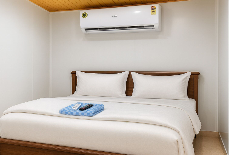 Bedroom 3, Hotel Heaven Stay, Ranga Reddy