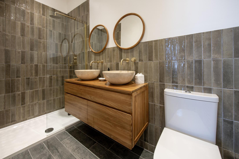 Bathroom 3, Sycamore House, York